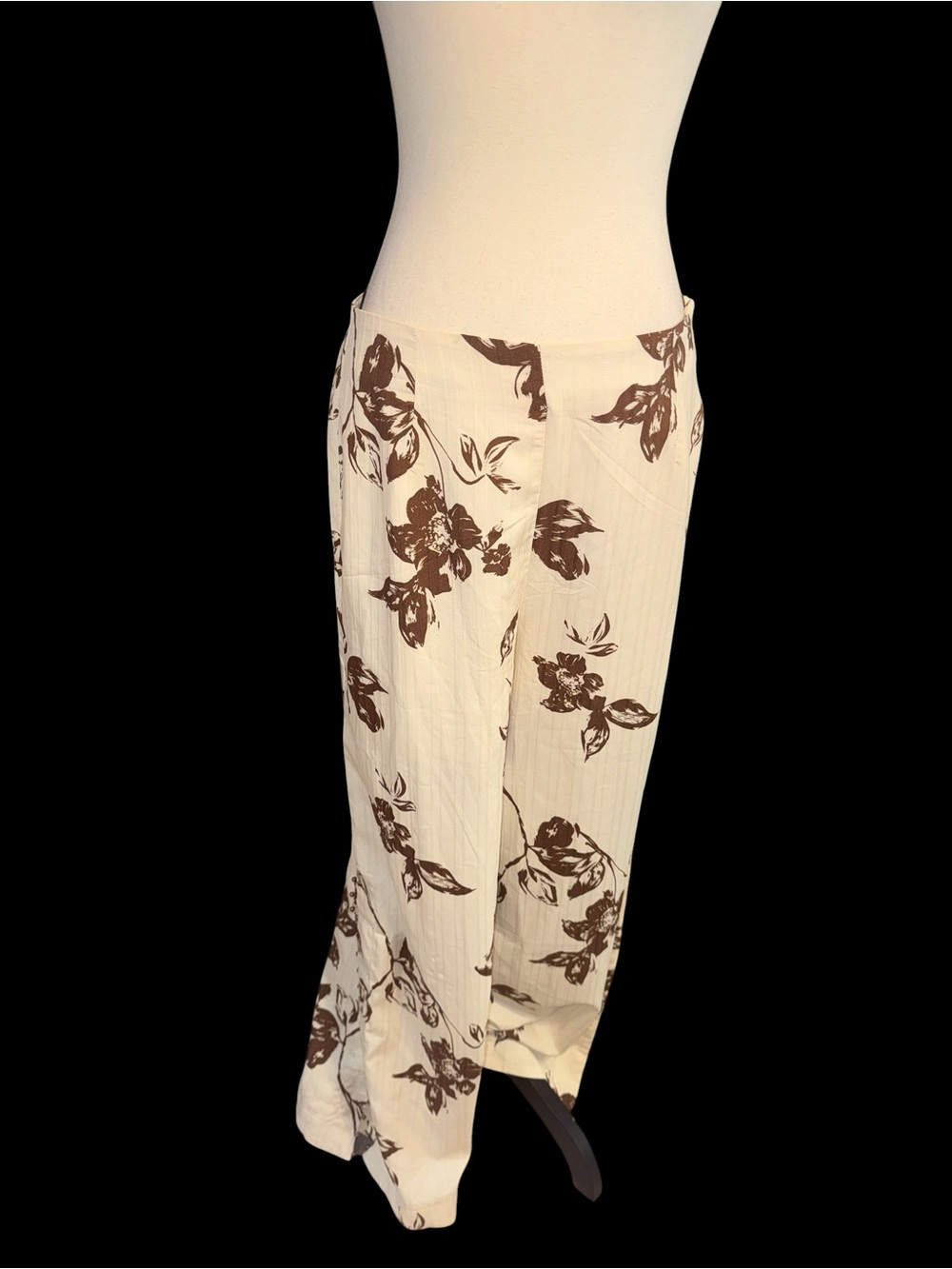 Lulu's Cream Wide-Leg Floral Trousers with Brown Print